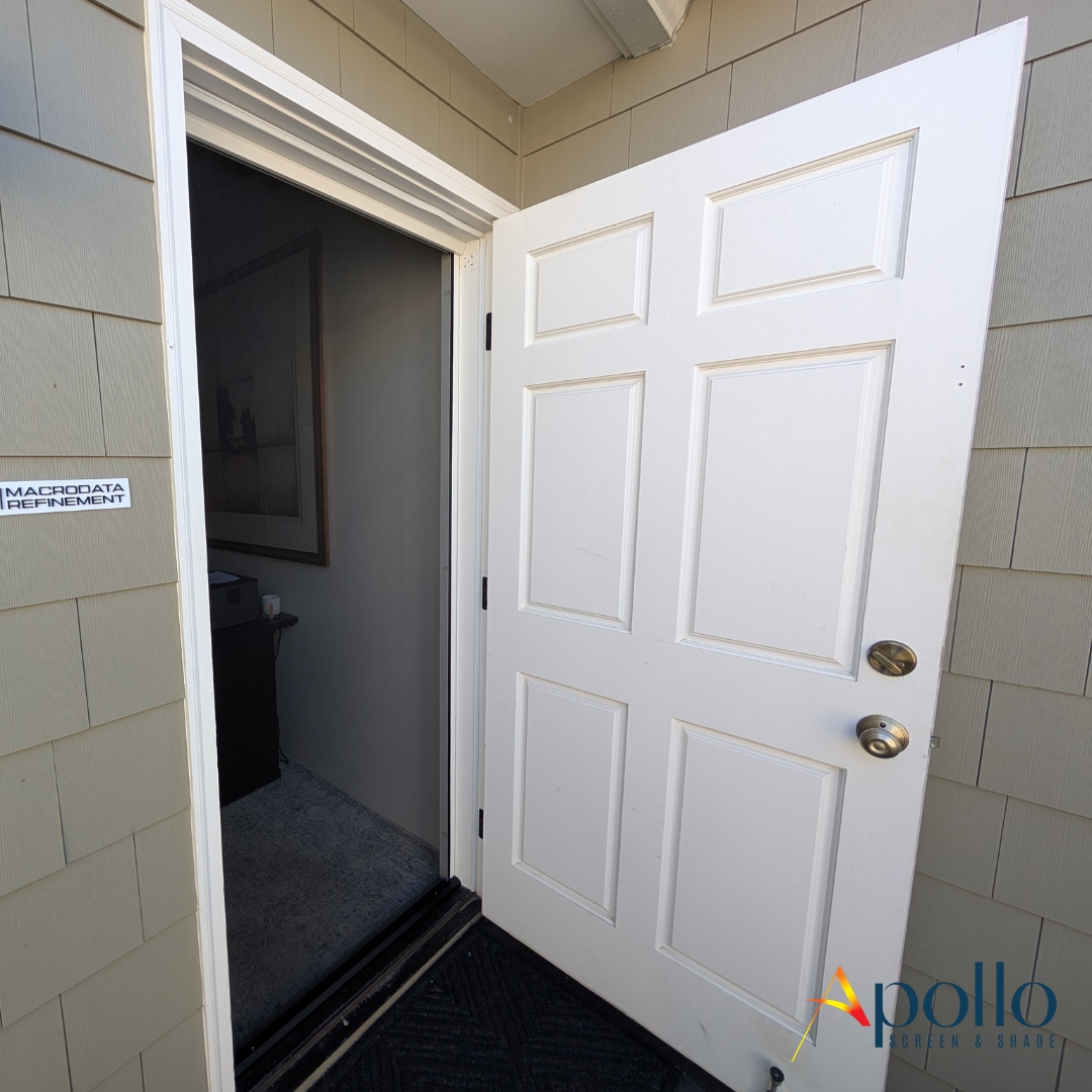 Apollo Single Retractable Screen Door Completely Vanish When Not In Use.